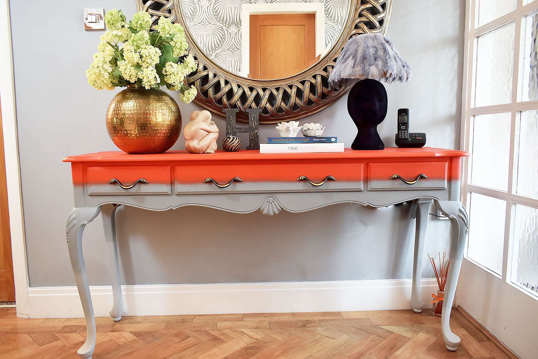 console table styles with accessories with mirror above