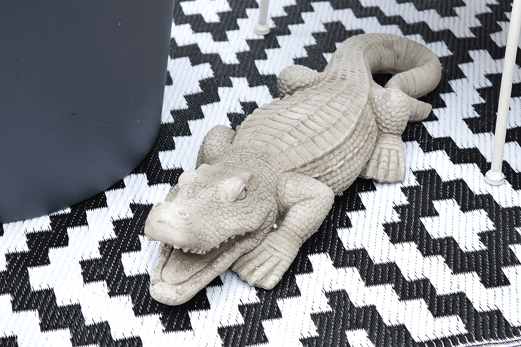 crocodile garden ornament