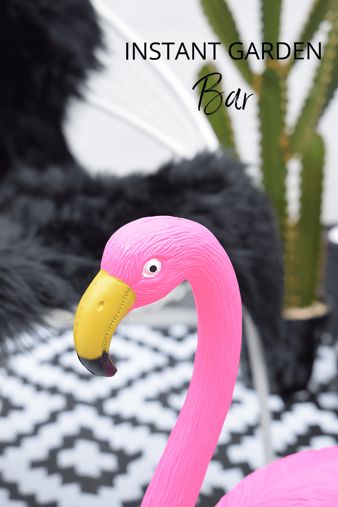 flamingo bar area