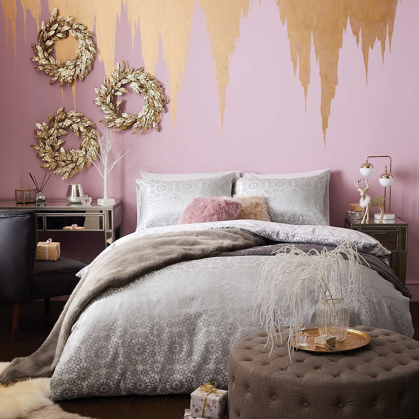 7 Glam Christmas Decor Ideas From Dunelm, Next, & Amazon