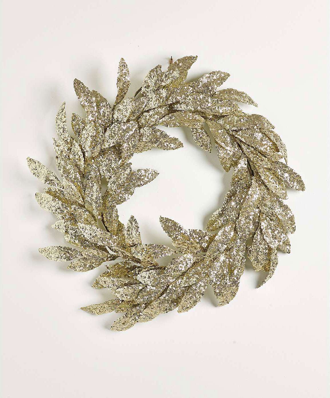 7 Glam Christmas Decor Ideas From Dunelm, Next & Amazon